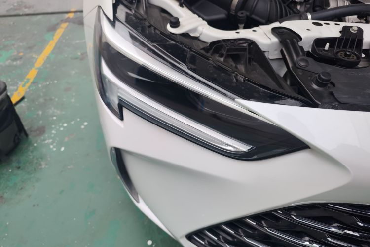 别克 君威 2024款 25T 超享版车身外观8