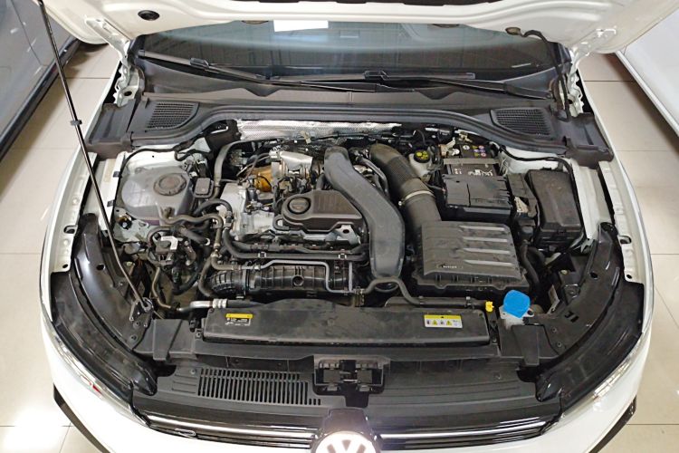 大众 高尔夫 2025款 300TSI R-Line局部细节24