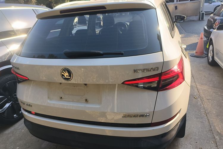 斯柯达 柯迪亚克 2017款 TSI330  5座两驱舒适版车身外观6004