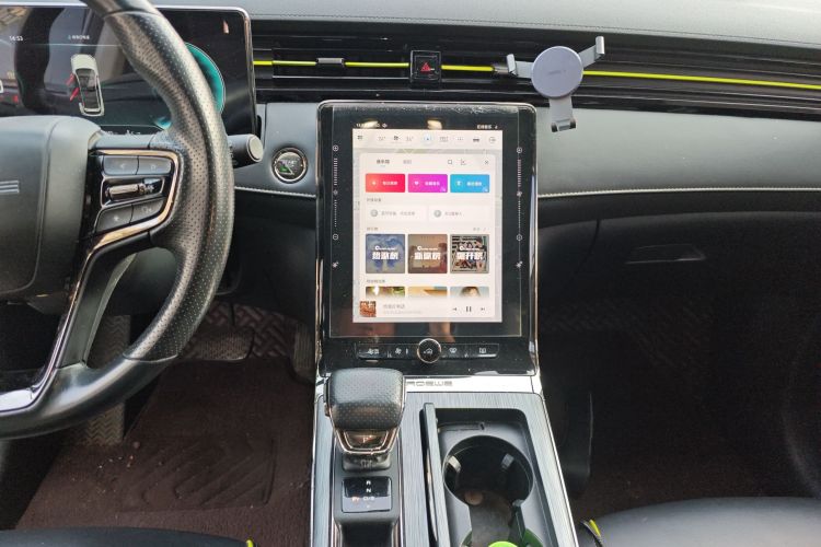 荣威RX5 2021款 PLUS 330TGI 自动国潮智臻版中控内饰16