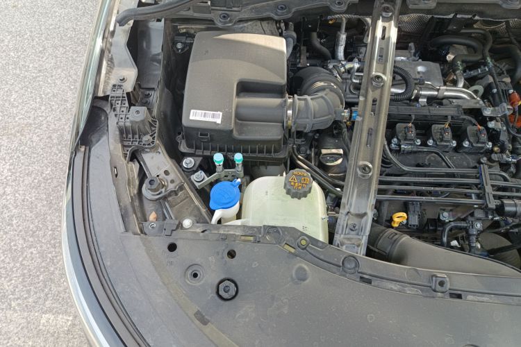 鸿蒙智行 问界M7 2024款 1.5T 智驾后驱Pro版 6座局部细节9006