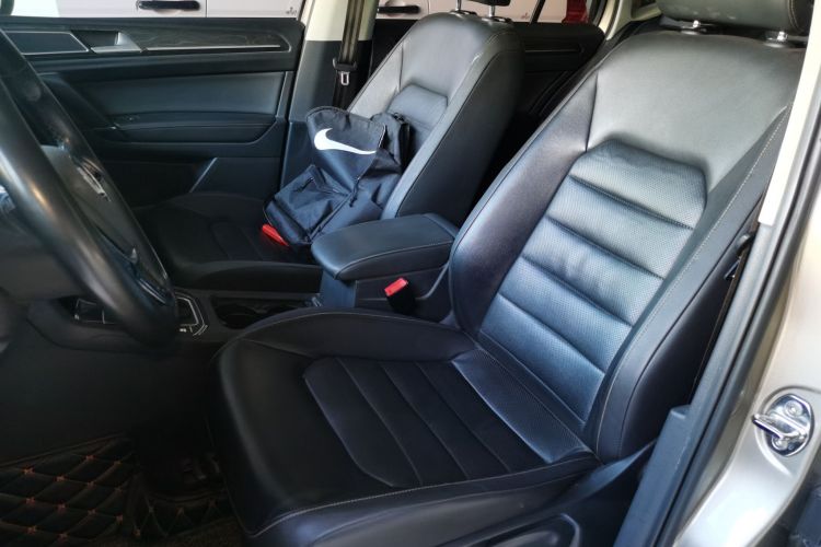 大众 高尔夫·嘉旅 2016款 280TSI 自动豪华型中控内饰19