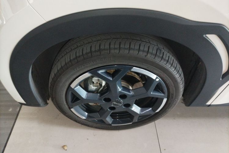 比亚迪 海鸥 2025款 305km 自由版车身外观6003