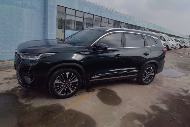 奇瑞 瑞虎8 PRO 2022款 390T 两驱浩瀚版 5座车身外观4