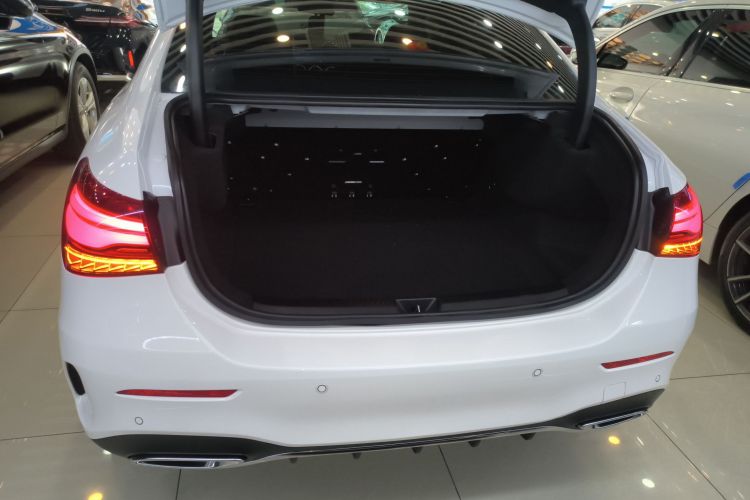 奔驰A级 2025款 A 200 L 时尚型机舱底盘23