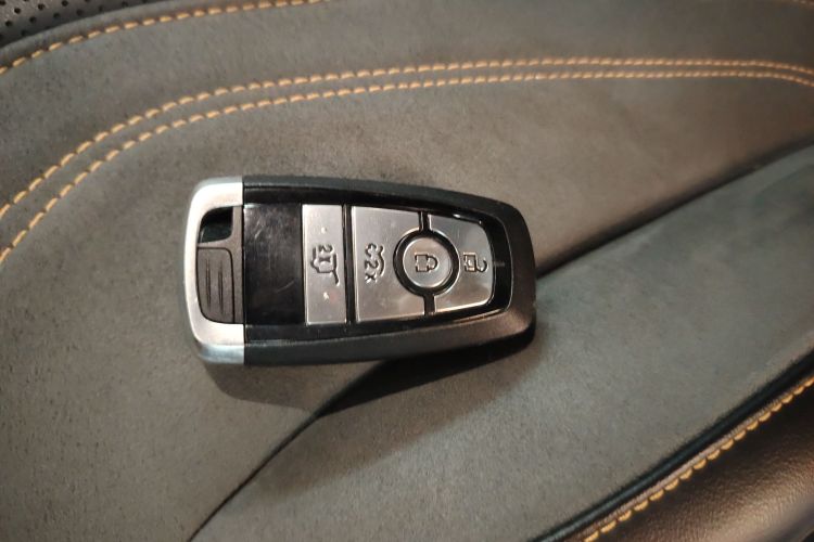 福特电马 2024款 GT中控内饰7001