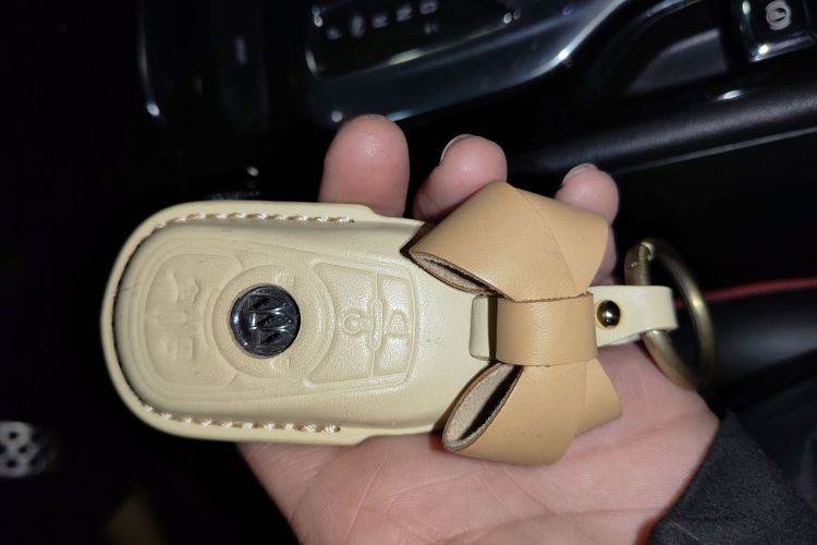 别克 君威 2019款 GS 28T 精英型 国VI中控内饰7001