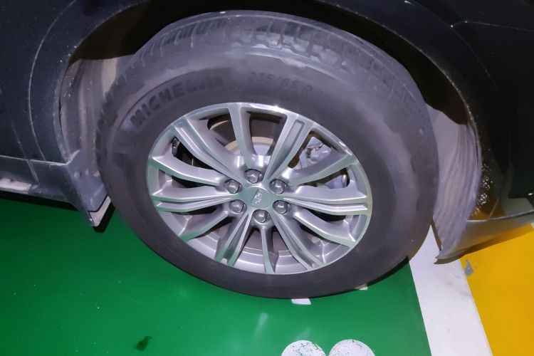 凯迪拉克XT5 2018款 28T 四驱豪华型车身外观6007