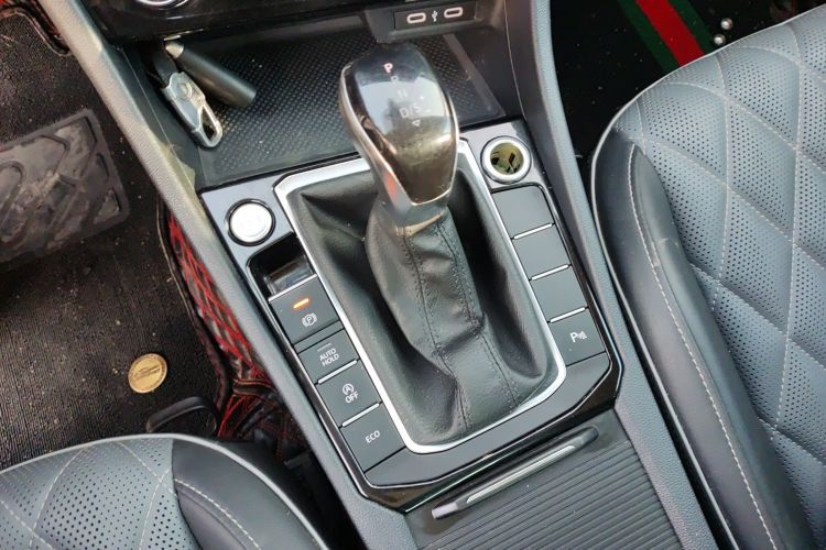 大众 速腾 2023款 300TSI DSG超越版局部细节18