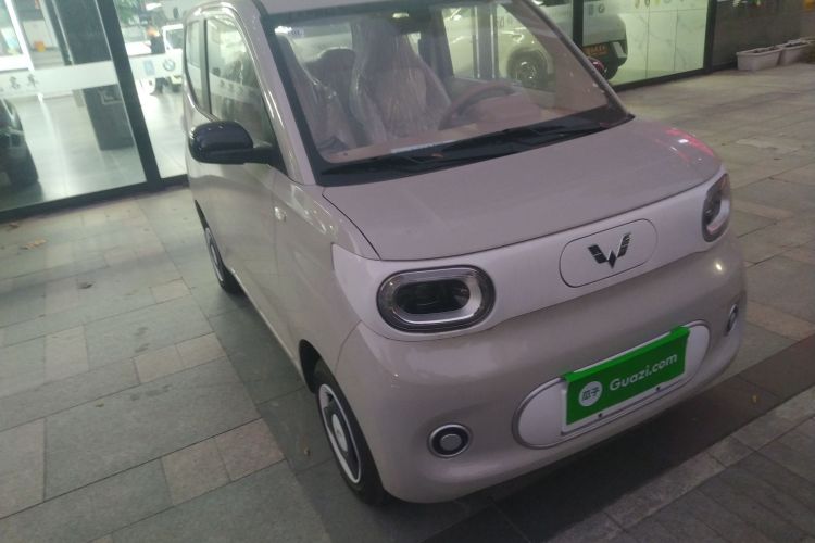 五菱汽车 宏光MINIEV 2024款 第三代 215km 青春版车身外观3