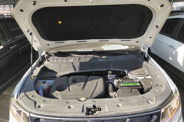 长安CS35PLUS 2019款 1.6L 手动畅联版局部细节24