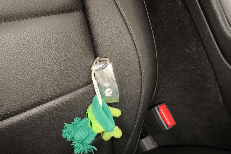 奔驰GLE轿跑 2020款 GLE 450 4MATIC 轿跑SUV 时尚型中控内饰11