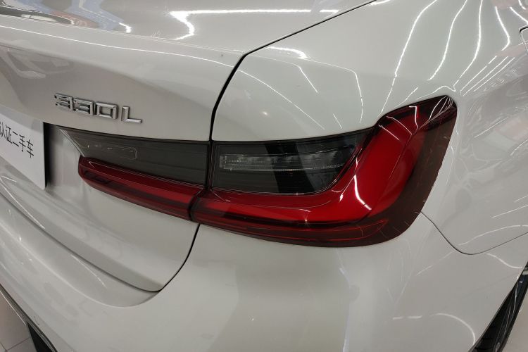 宝马3系 2023款 320Li M运动套装车身外观6006