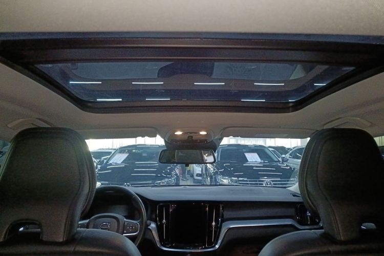 沃尔沃S60 2021款 T4 智逸豪华版局部细节22