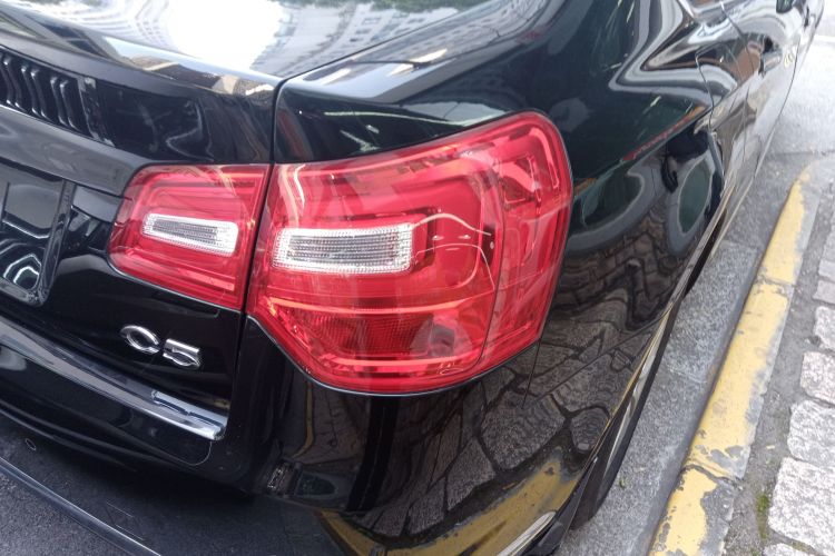 雪铁龙C5 2014款 1.6T 自动尊享型车身外观6006