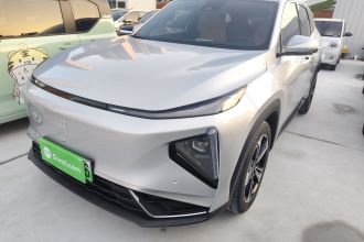 吉利银河 银河L7 2025款 EM-i 115km 探索+版