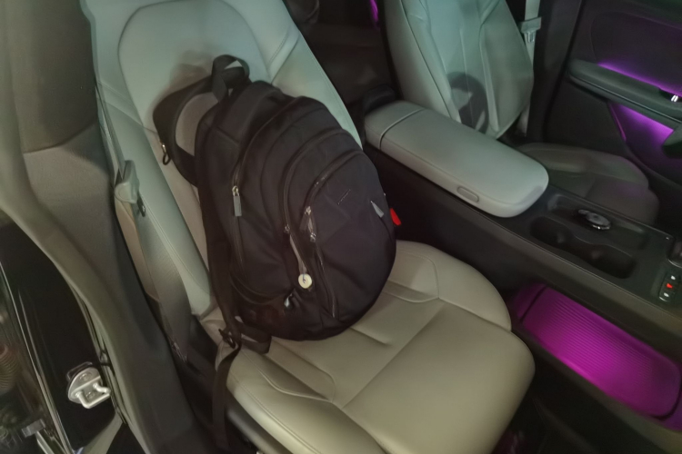 蔚来ET5T 2024款 75kWh Touring局部细节41