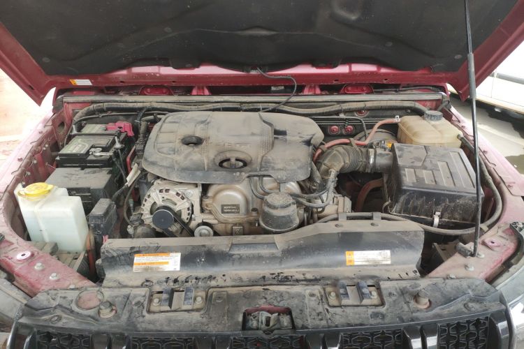 北京BJ40 2021款 2.3T 自动四驱刀锋英雄版至尊型机舱底盘24