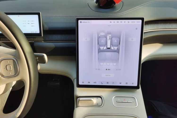 蔚来ES6 2024款 75kWh中控内饰16