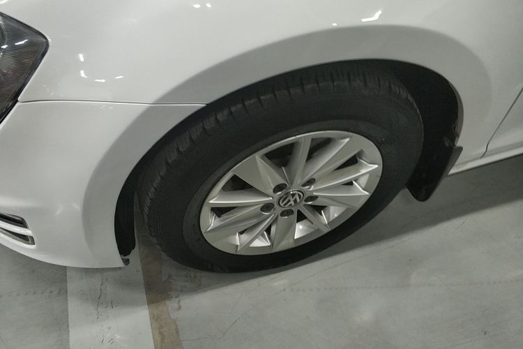 大众 高尔夫 2015款 1.6L 自动时尚型车身外观6007