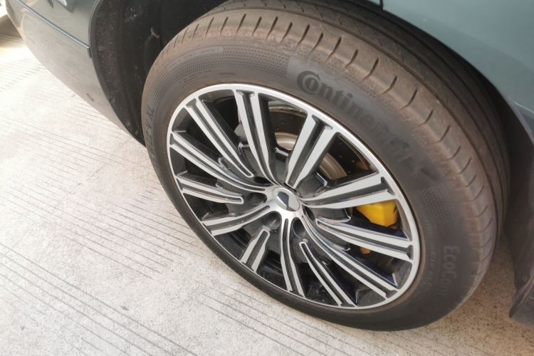 腾势N9 2025款 尊荣型车身外观6008