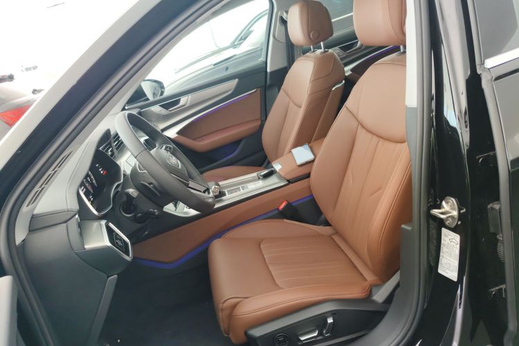 奥迪A6L 2025款 45 TFSI 臻选动感型+通风舒享包中控内饰19