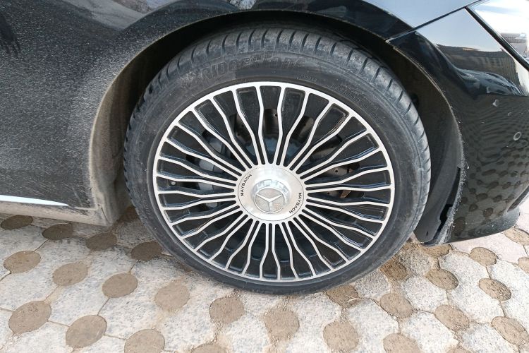 奔驰S级 2021款 S 400 L 商务型车身外观10