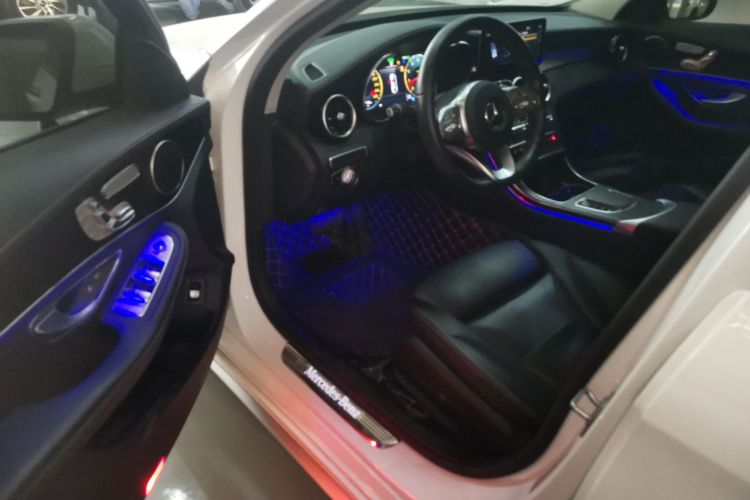 奔驰C级 2021款 C 260 L 运动版中控内饰7003