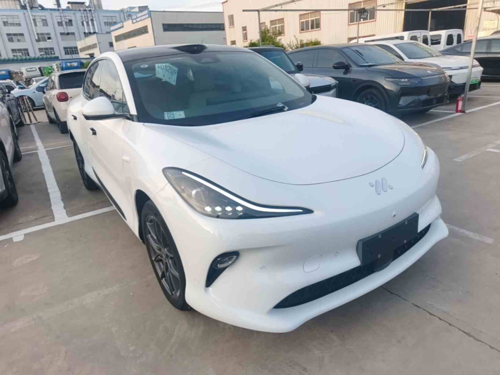 智己汽车 智己LS6 2025款 灵蜥智驾版(5)