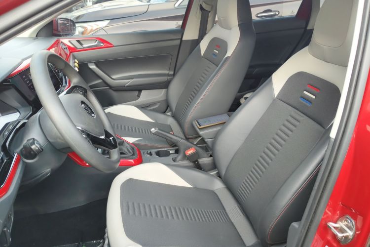 大众 Polo 2021款 Plus 1.5L 自动炫彩科技版局部细节19