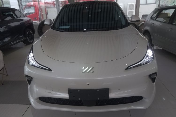 智己汽车 智己LS6 2025款 长续航灵蜥智享版车身外观2