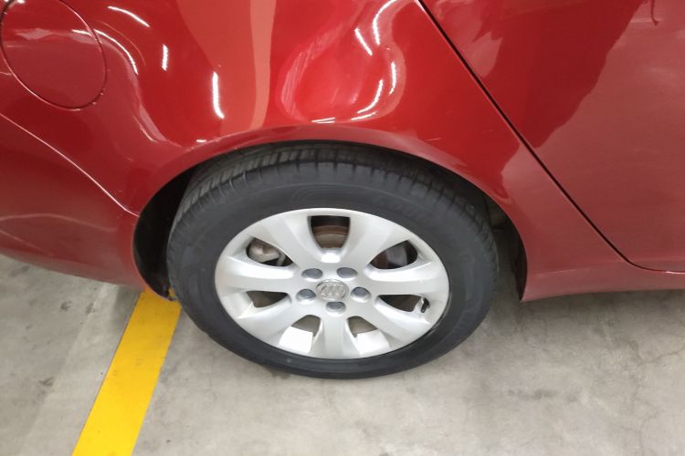 别克 君威 2014款 1.6T 时尚技术型车身外观6008