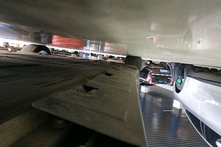 小鹏P7 2022款 480N+局部细节9001