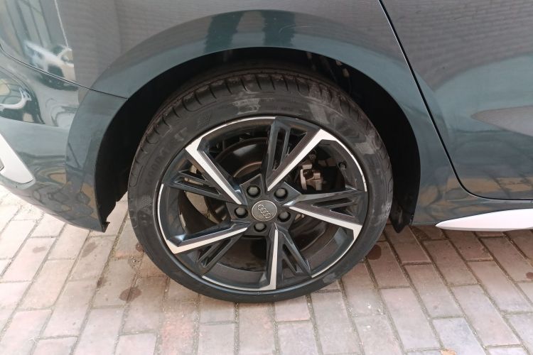 奥迪A3 2021款 Sportback 35 TFSI 时尚运动型车身外观6008