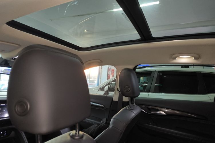 别克 2022款 改款 昂科威Plus 552T 五座豪华型中控内饰22