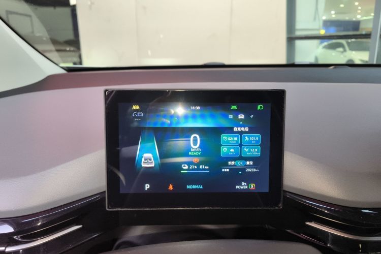 名爵 MG4 EV 2022款 425km 旗舰版中控内饰14