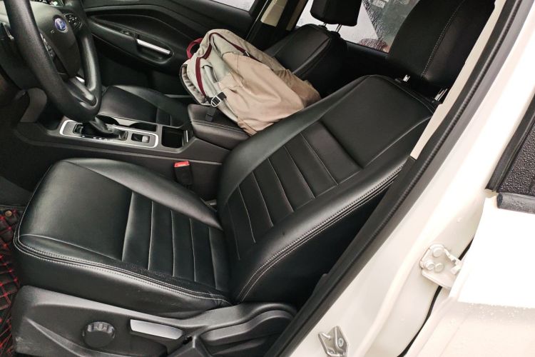 福特 翼虎 2017款 EcoBoost 180 两驱精翼型中控内饰19