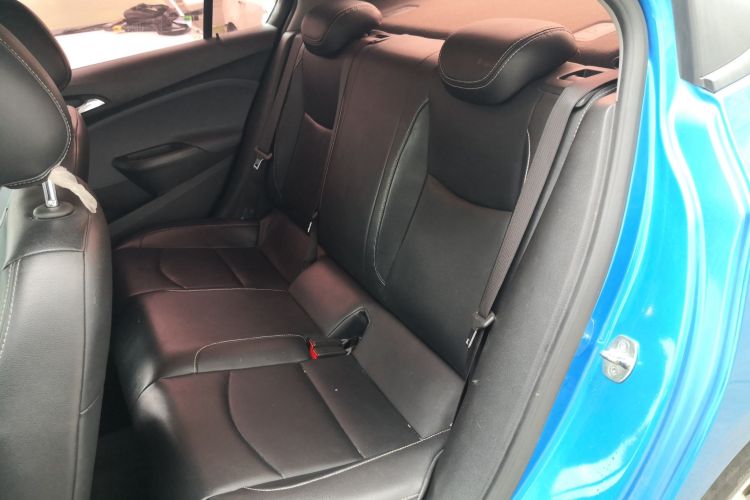 雪佛兰 科鲁兹 2017款 1.5L 自动先锋天窗版中控内饰7004