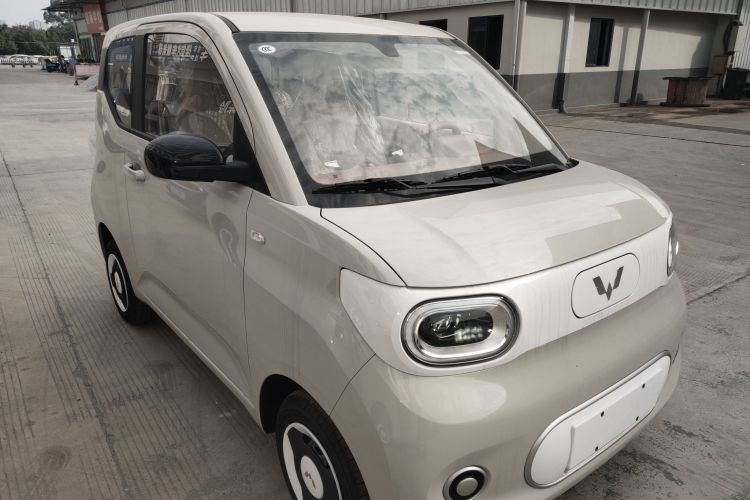 五菱汽车 宏光MINIEV 2024款 第三代 215km 青春版车身外观6002