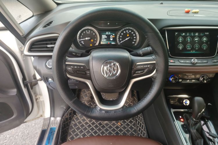 别克GL6 2019款 18T 6座互联豪华型 国V中控内饰13