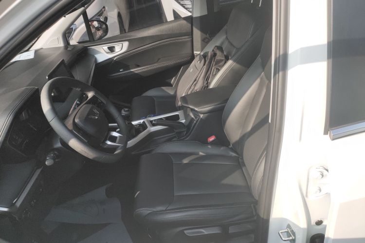 五菱汽车 五菱佳辰 2022款 1.5T 手动轻享活力型局部细节19