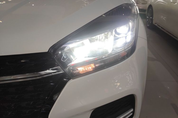 奇瑞 瑞虎5x 2020款 1.5L CVT新享版局部细节36