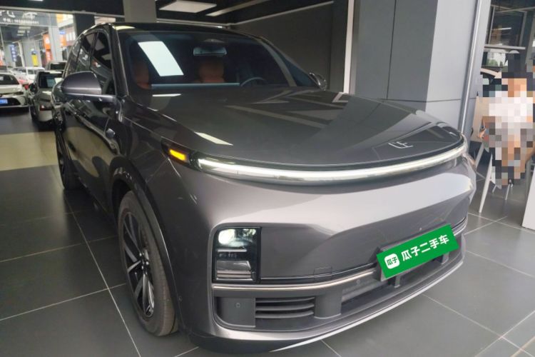 理想汽车 理想L8 2023款 Pro车身外观3