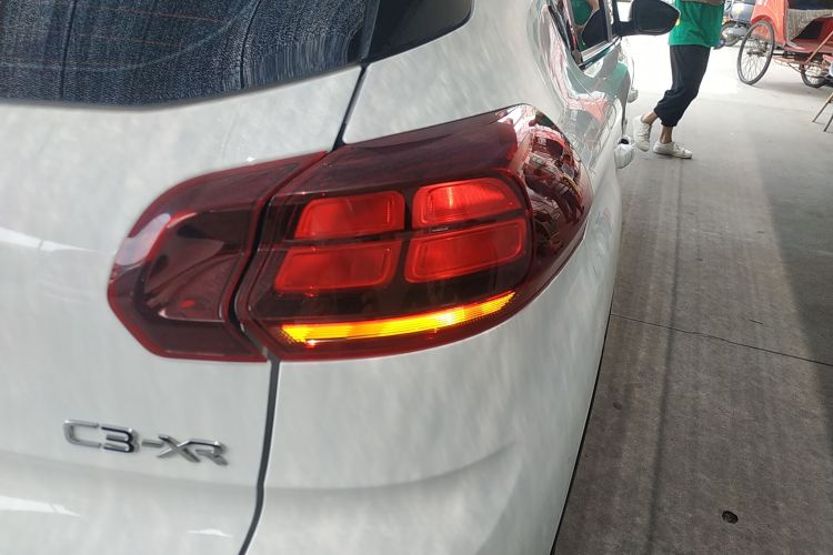 雪铁龙C3-XR 2021款 190THP DCT致尚版车身外观6006