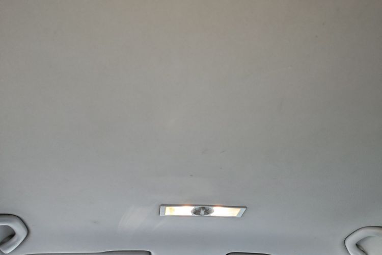 大众 朗逸 2013款 改款经典 1.6L 自动风尚版中控内饰22