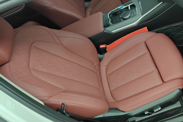 宝马i3 2025款 eDrive 35 L局部细节41