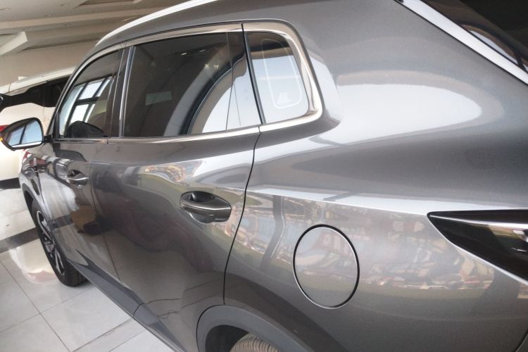 长安CS55PLUS 2024款 第三代 1.5T DCT卓越型车身外观4