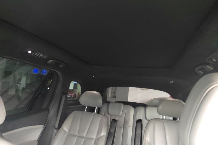 蔚来ES8 2020款 580KM 签名版 六座版中控内饰22