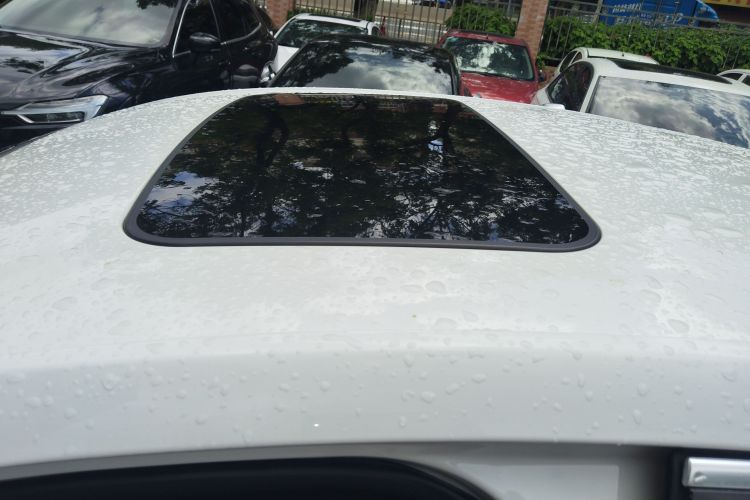 别克 威朗 2017款 三厢 20T 双离合精英型车身外观57