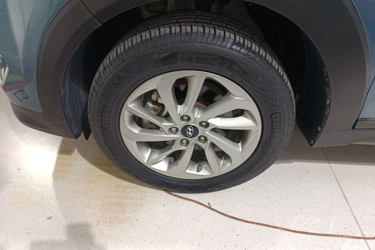 现代 途胜 2015款 1.6T 双离合两驱智能型车身外观6007